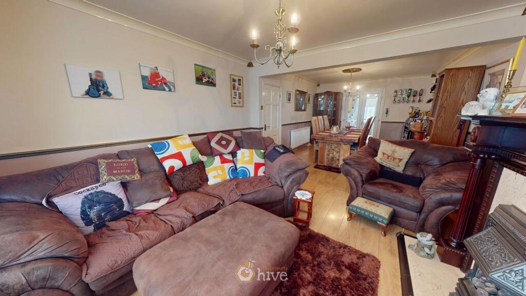 House in Doncaster - View 4