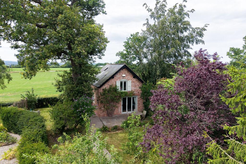 Wrexham Road, Pulford, CH4 - View 2