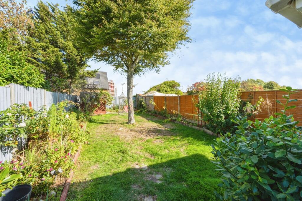 House in Kempston, Bedford - View 3