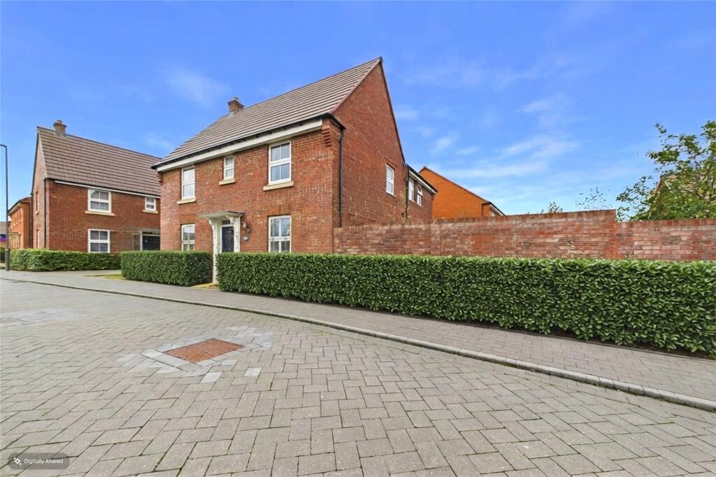 Main image of property: Alfred Way, Buckingham, Buckinghamshire, MK18