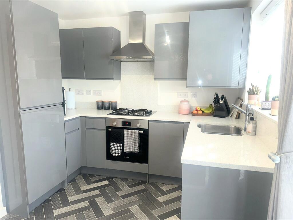 Morgana Road, Mansfield, Nottinghamshire, NG19 photo 3