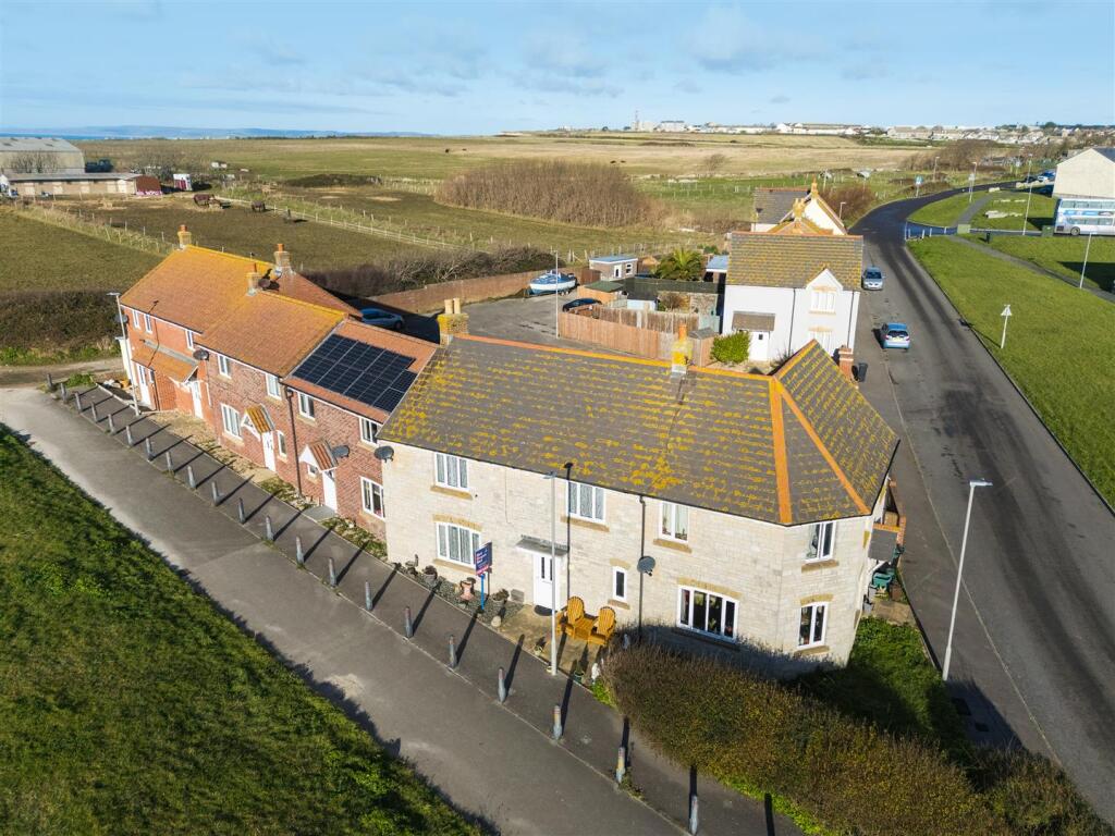 Main image of property: Reap Lane, Portland