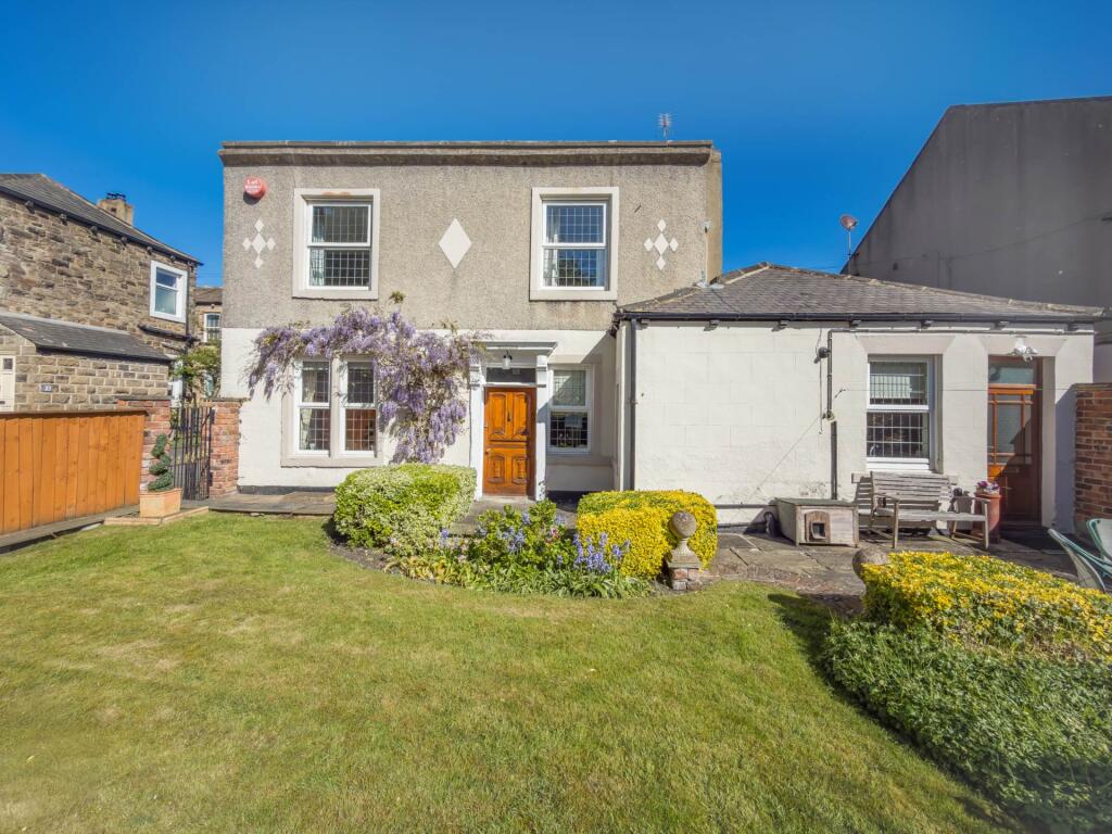 Main image of property: Reform Street, Gomersal