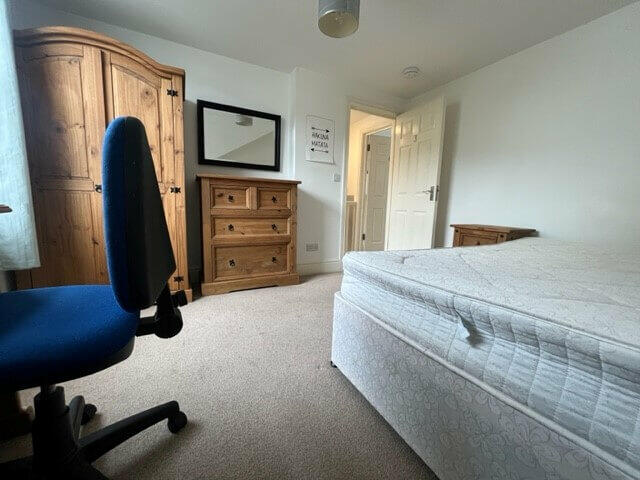 Apartment in Plymouth - More