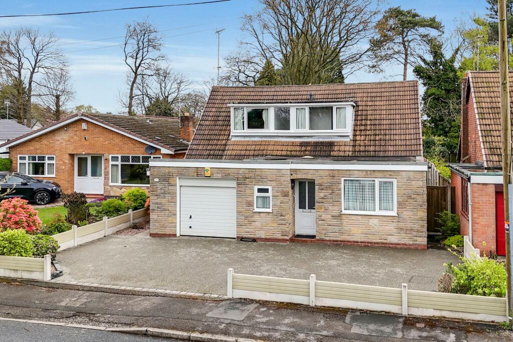Main image of property: Oakwood Drive, Ravenshead, NG15