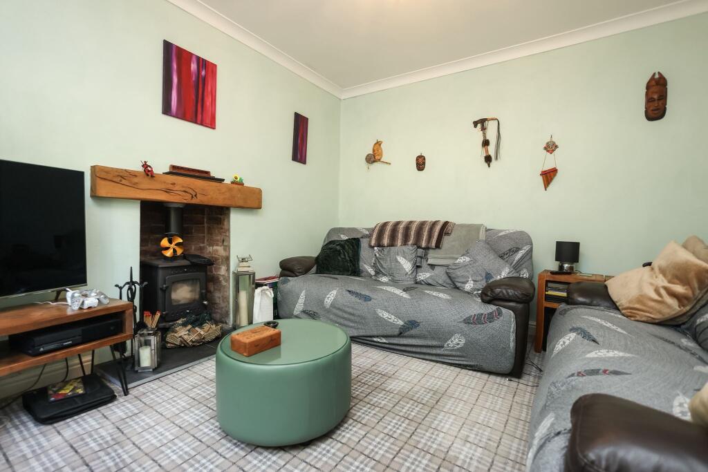 House in Dudley - View 4