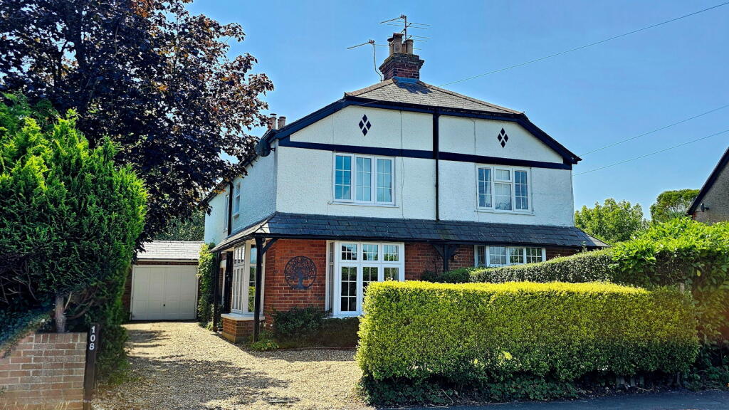 Main image of property: Enborne Road, Newbury, RG14 6AN