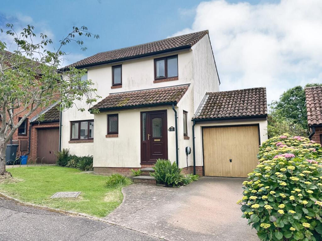 Main image of property: St Margaret's View, Exmouth, Devon. EX8 5BJ.