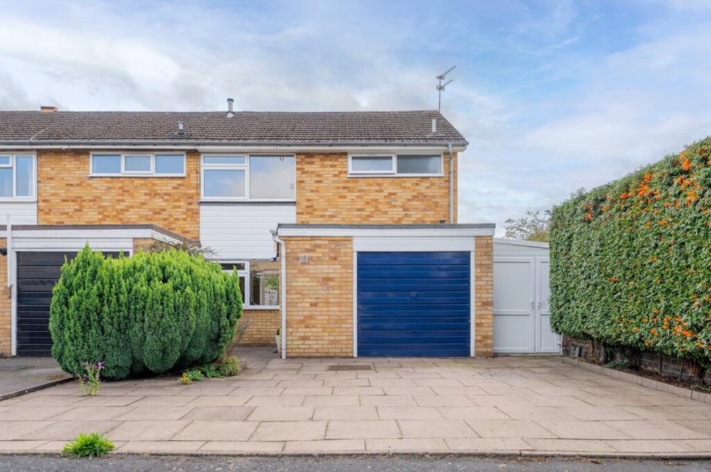 Main image of property: The Spinney, Leamington Spa, Warwickshire, CV32
