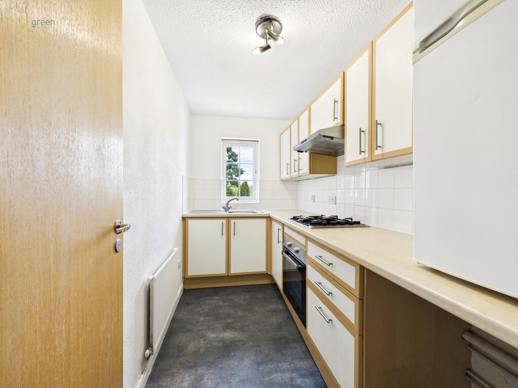 Newhall Farm Close, Sutton Coldfield, B76 photo 4
