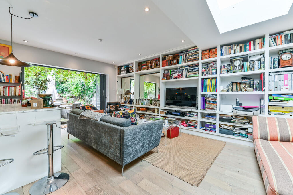 Property photo 9