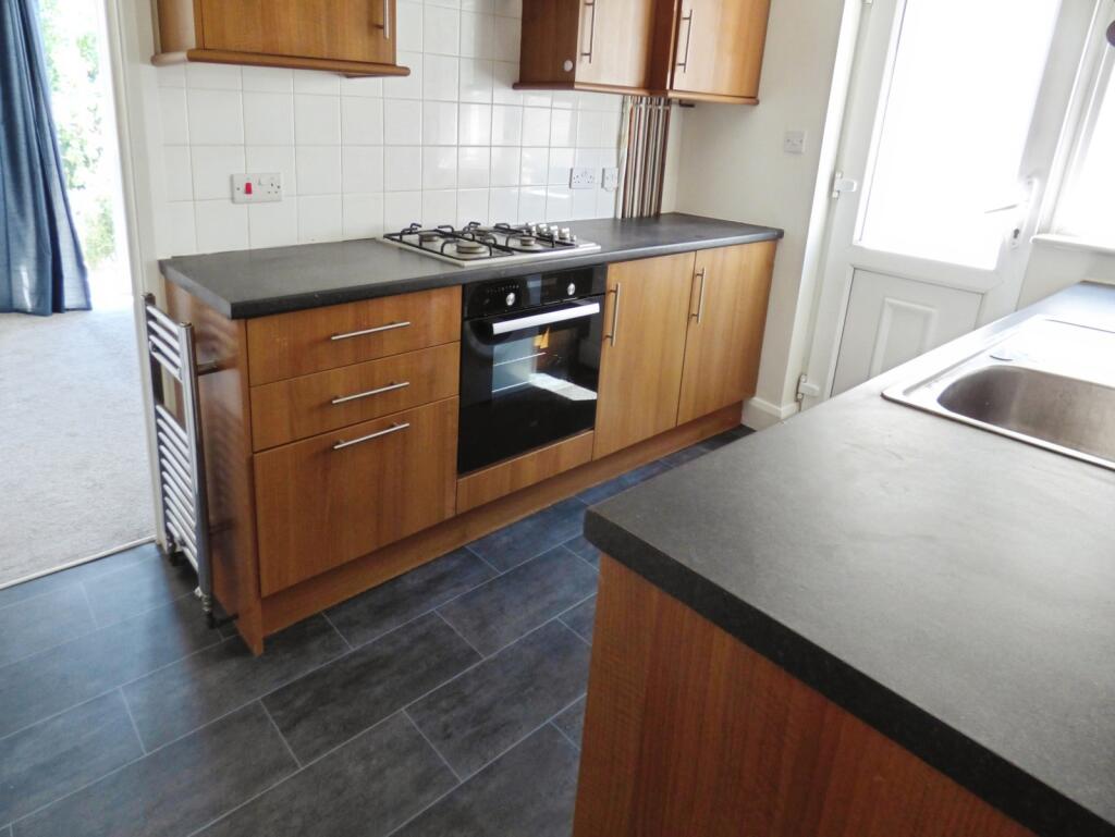 House in Southampton, Netley Hill, Hedge End - View 4
