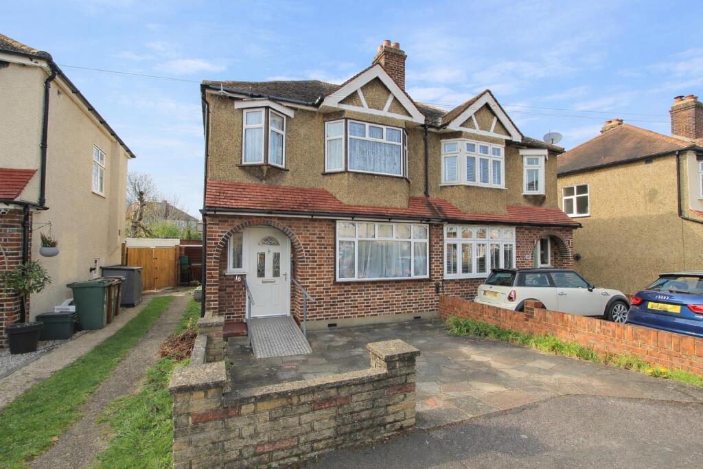 Main image of property: Meadow Walk, Wallington