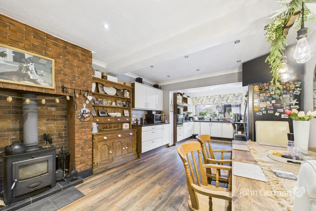 Sandon Road, Hopton photo 3