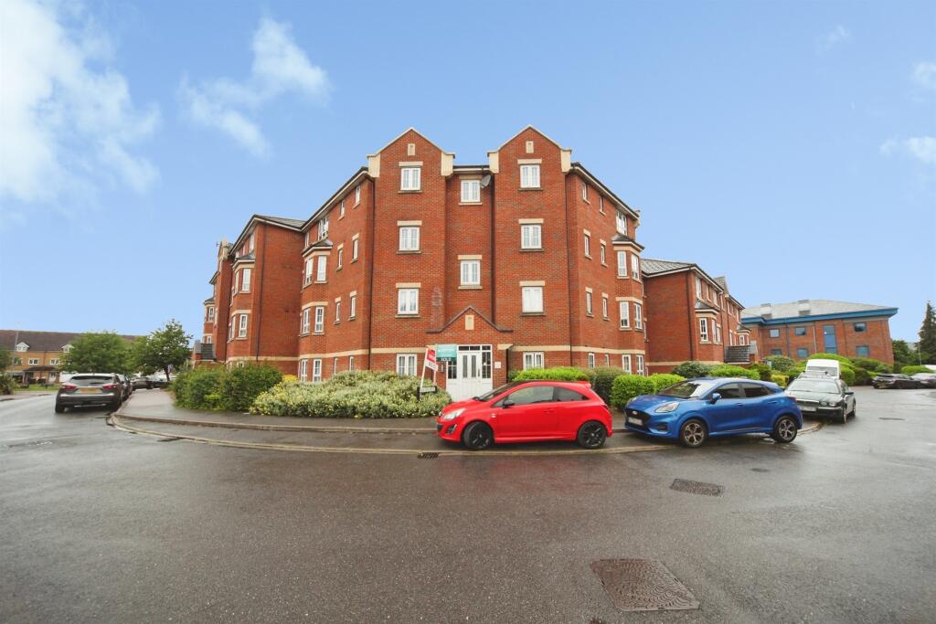 Main image of property: Watling Gardens, Dunstable