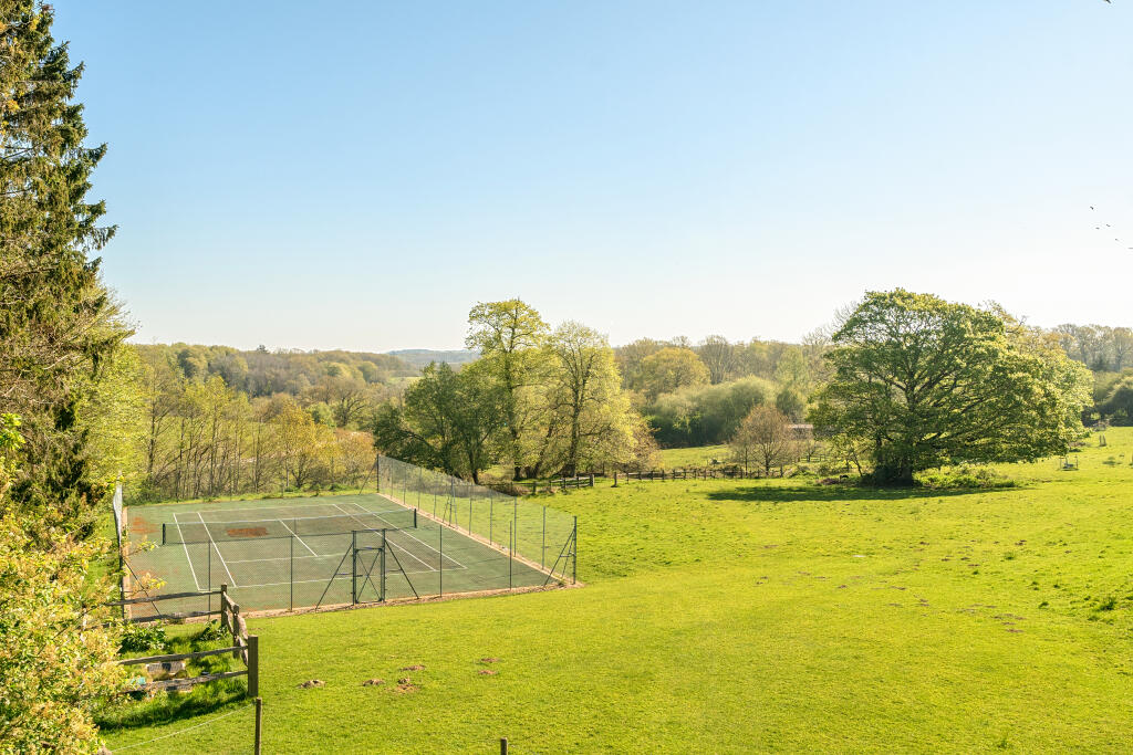 Leyswood, Groombridge, TN3 - View 6