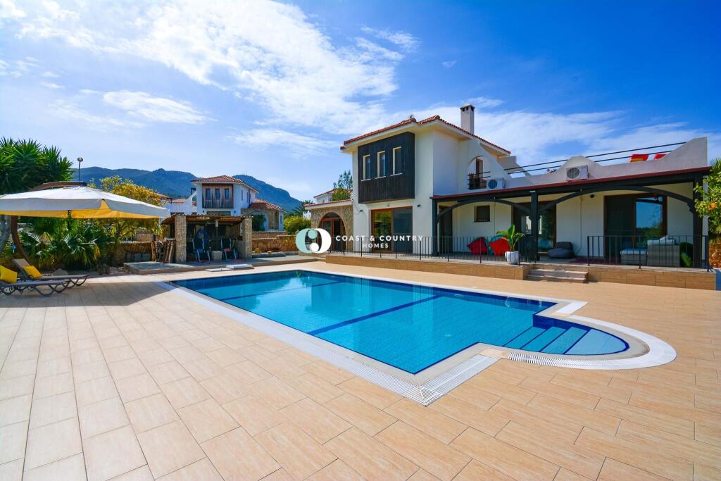 Main image of property: Kyrenia/Girne