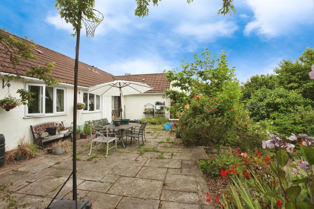Mountain Road, Bedwas, Caerphilly photo 4