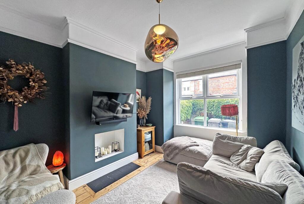 Sinderland Road, Altrincham photo 4