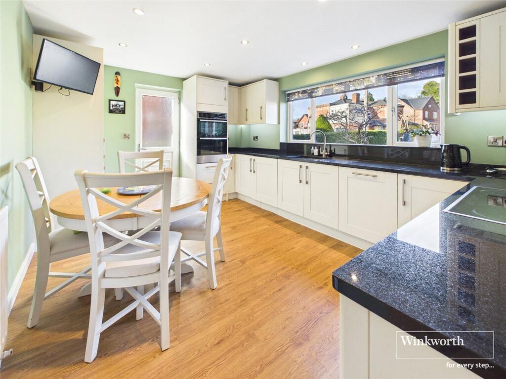 Kiln Road, Newbury, Berkshire, RG14 photo 2