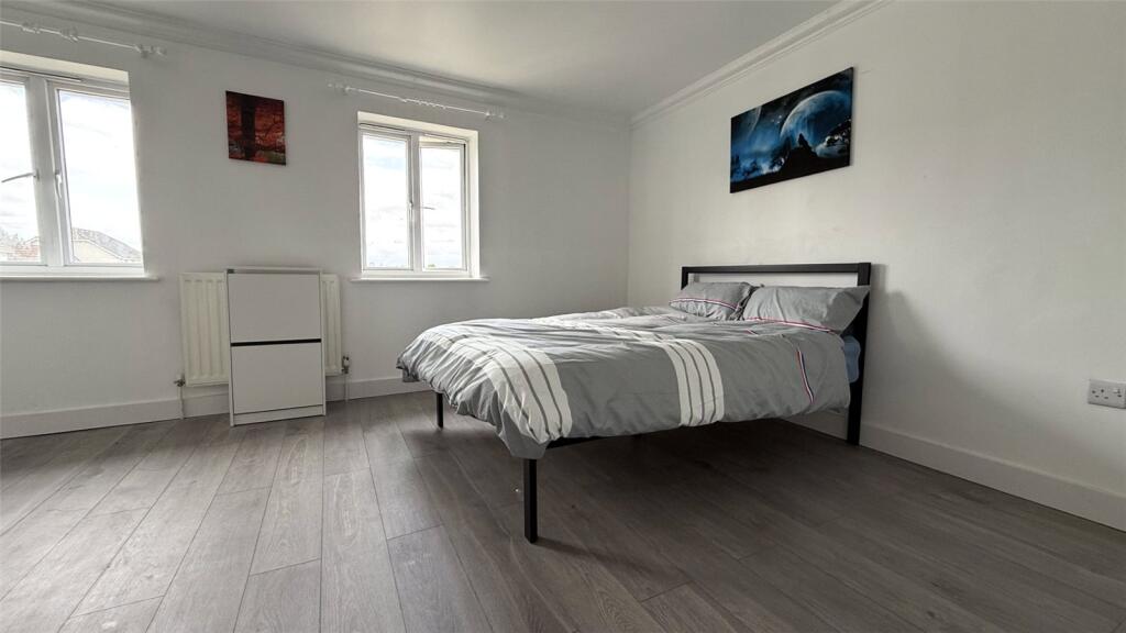 Main image of property: Battery Road, London, SE28