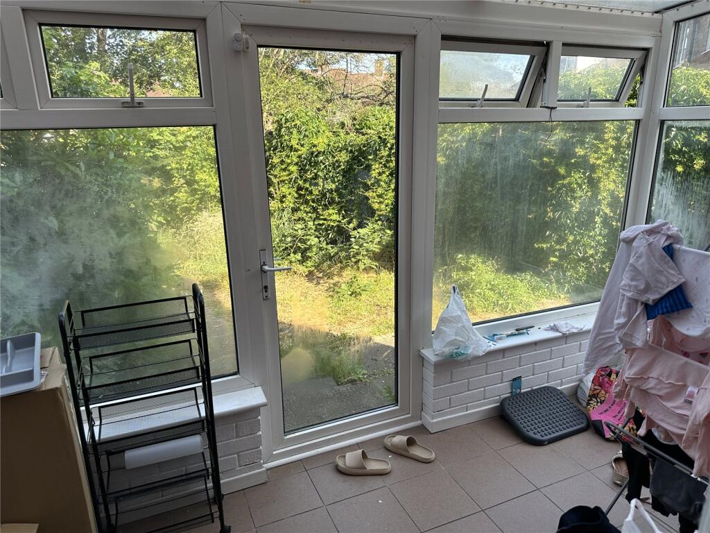House in Birmingham, West Midlands - More