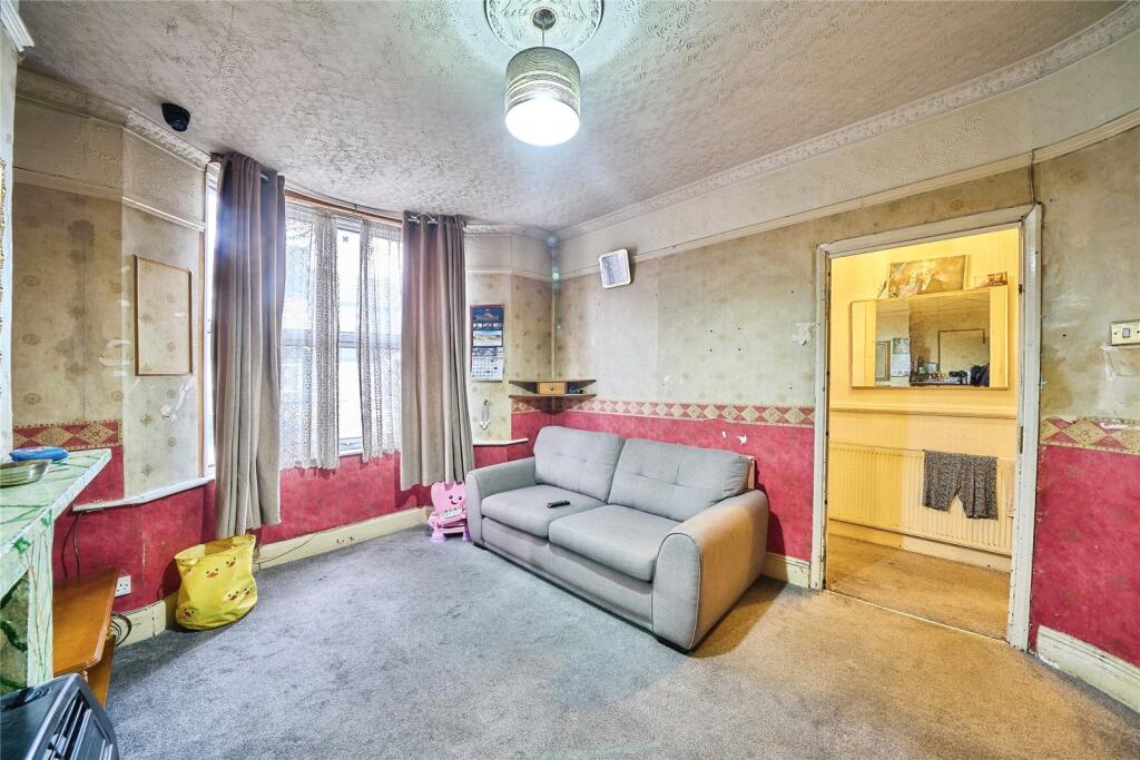 West Road, London, E15 - View 4
