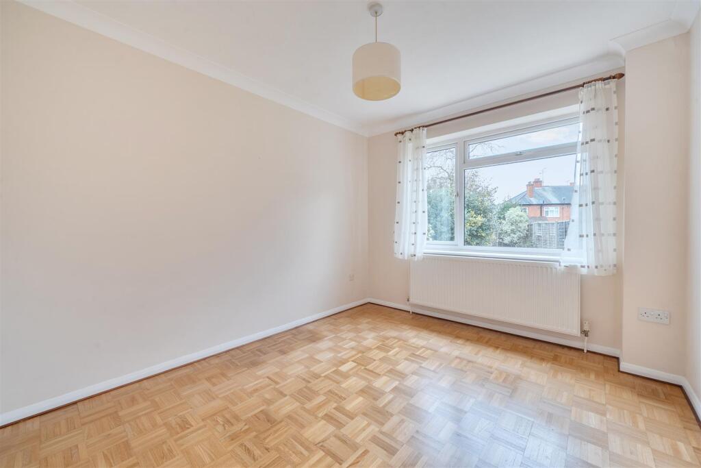 Lowther Close Wokingham, Berkshire, RG41 1JE - View 6