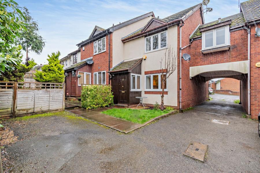 Main image of property: Fairfield Close, Northwood