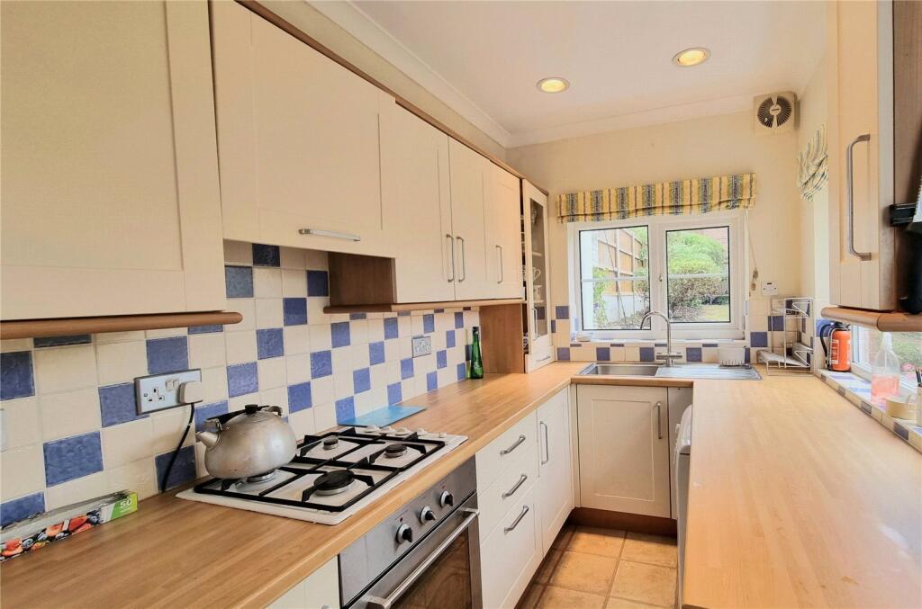 House in Dacorum, Hertfordshire - View 5