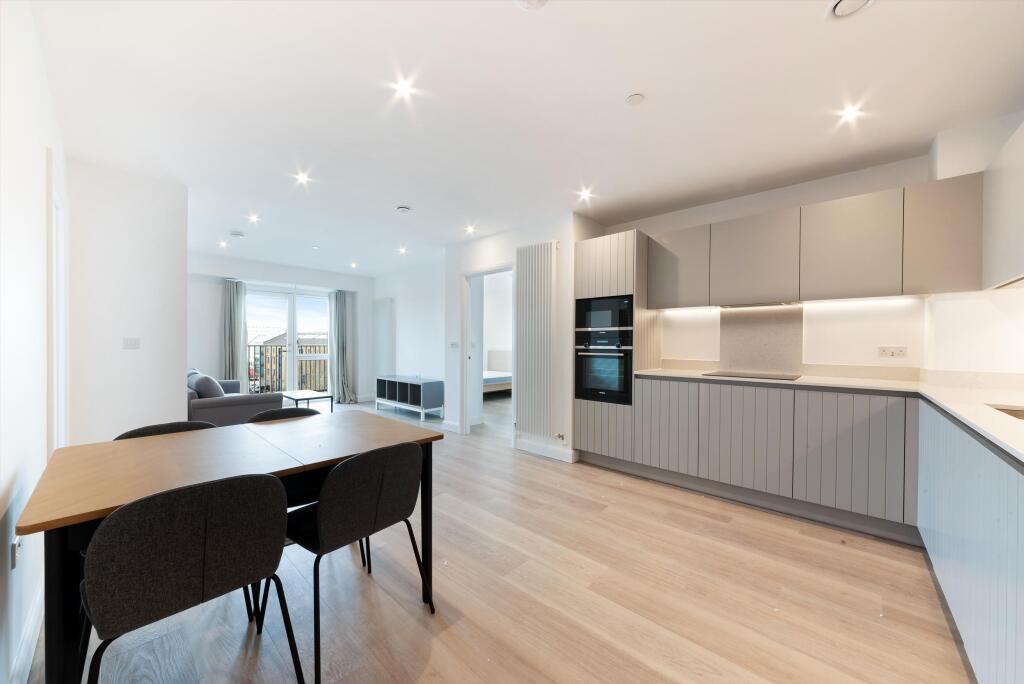 Main image of property: Galleria House, Western Gateway, London, E16