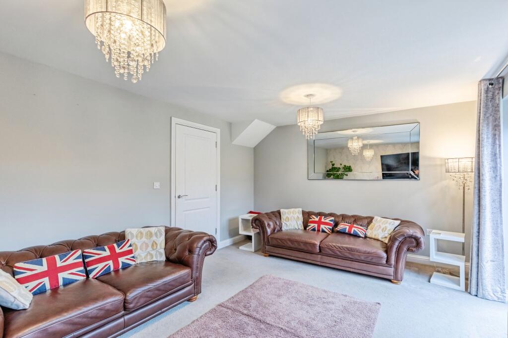 House in Finedon, North Northamptonshire - View 5