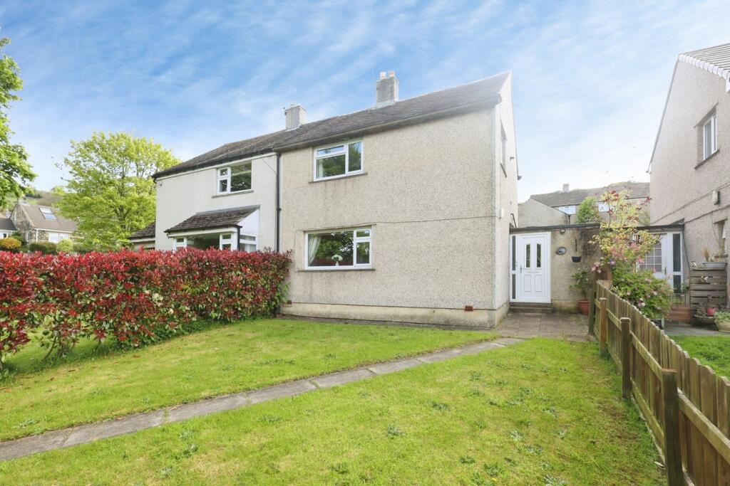 Main image of property: The Avenue, Pateley Bridge, Harrogate, HG3