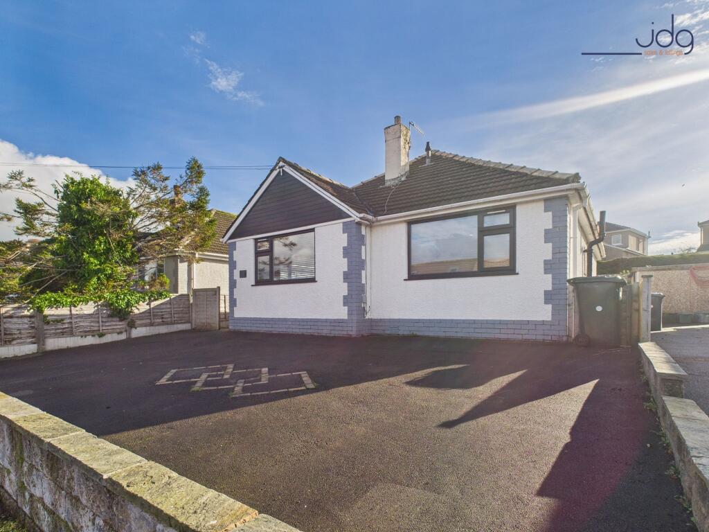 2-bed detached on Merefell Road, Bolton le Sands | Modernised detached bungalow with four piece bathroom, £275,000