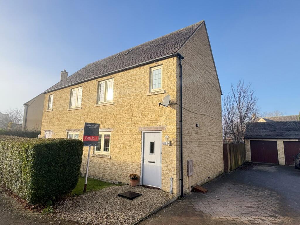 Main image of property: The Wern, Lechlade, Gloucestershire, GL7