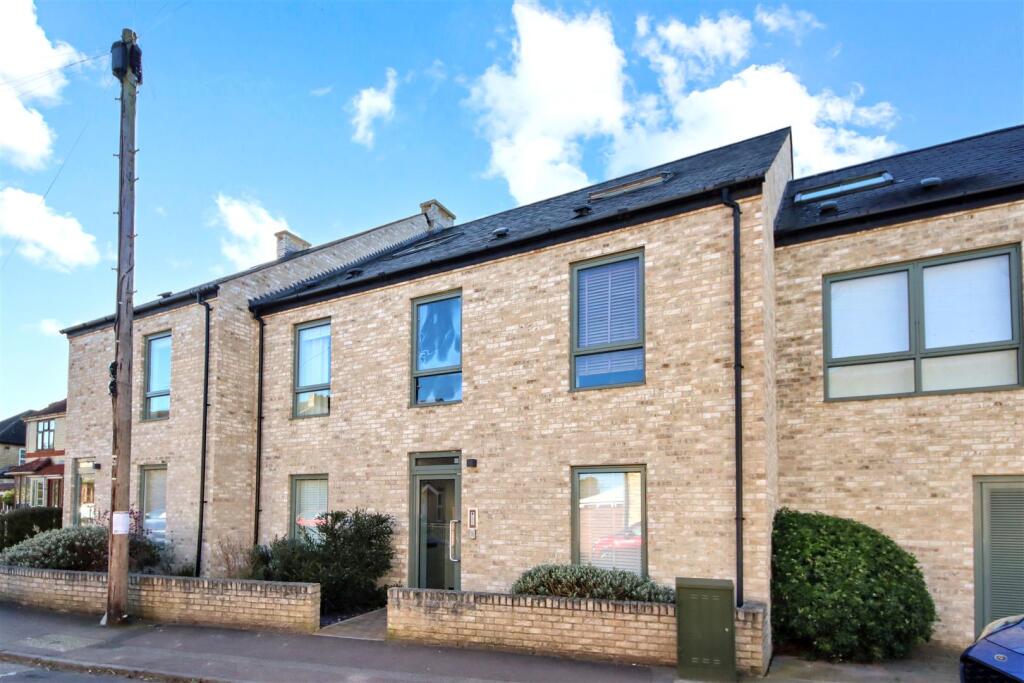 Main image of property: Montreal Road, Cambridge