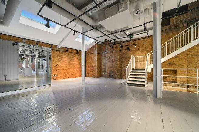 MD-BC-133ShoreditchHighStreet-23.JPG