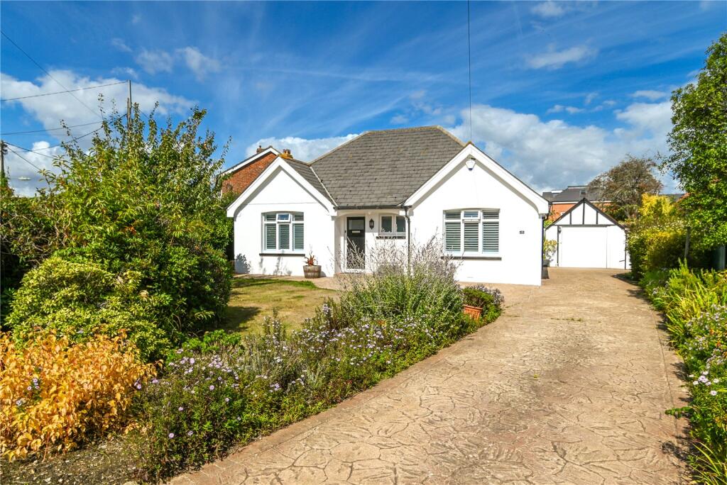 Main image of property: Hobart Road, New Milton, Hampshire, BH25