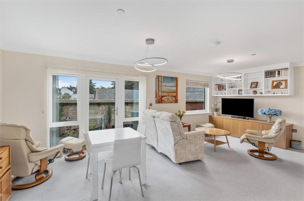 Apartment in Oxford - More
