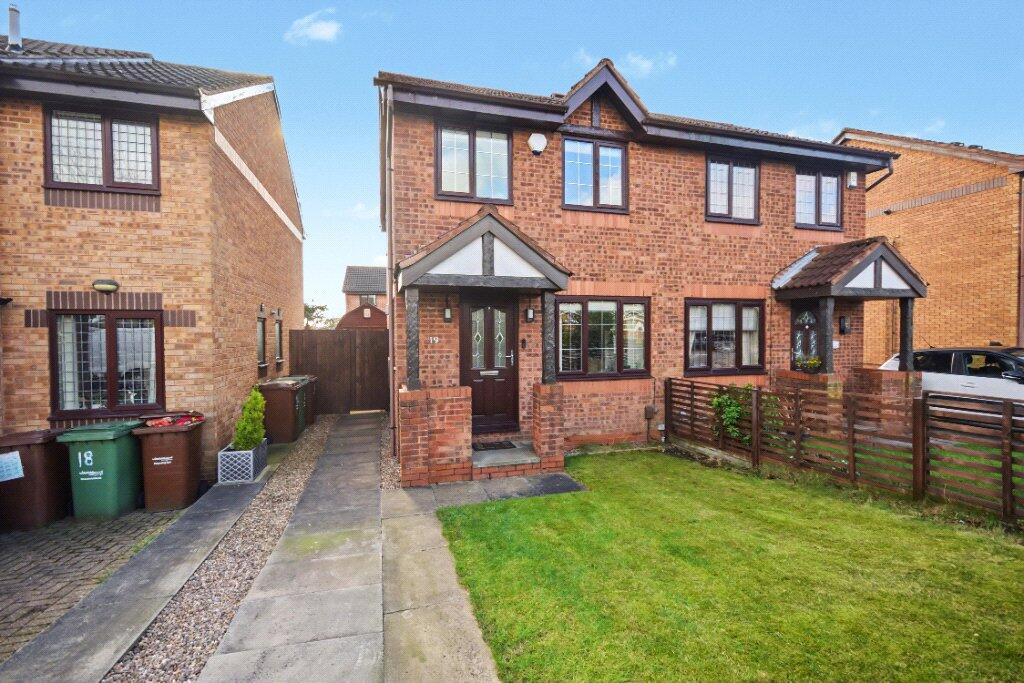 Main image of property: Holme Field, Ossett, West Yorkshire