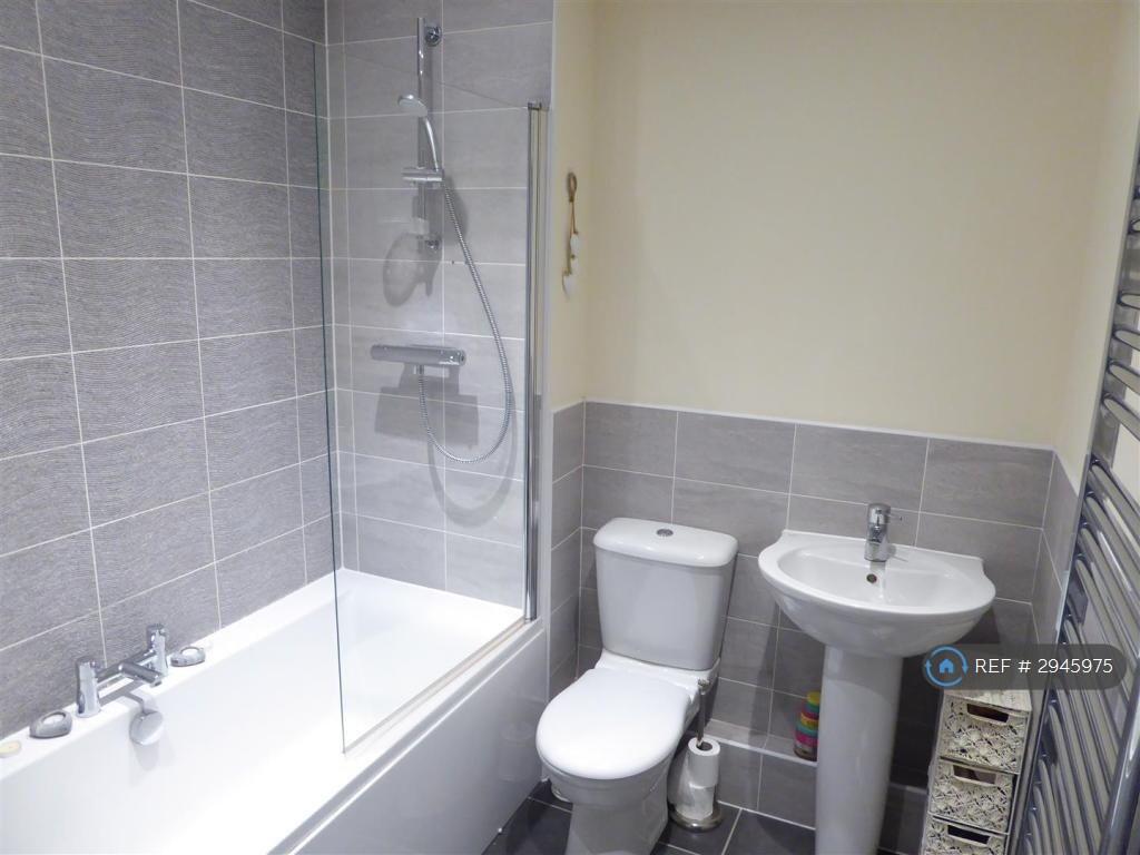 Main image of property: Limestone Grove, Houghton Regis, Dunstable, LU5