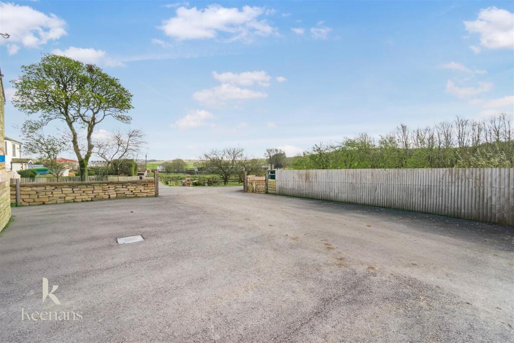 Additional image 112 of Manchester Road, Clowbridge, Burnley