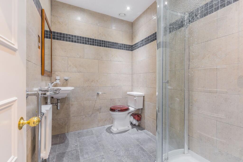 Apartment in London, Royal Borough of Greenwich - View 5