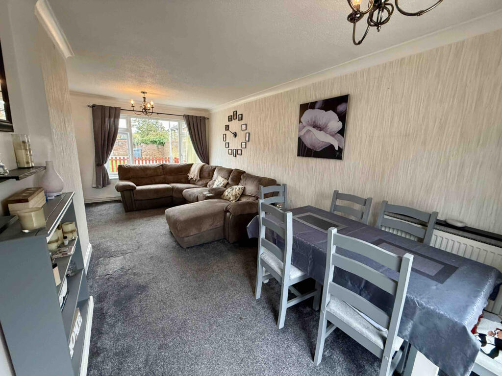 House in East Suffolk, Felixstowe - View 2