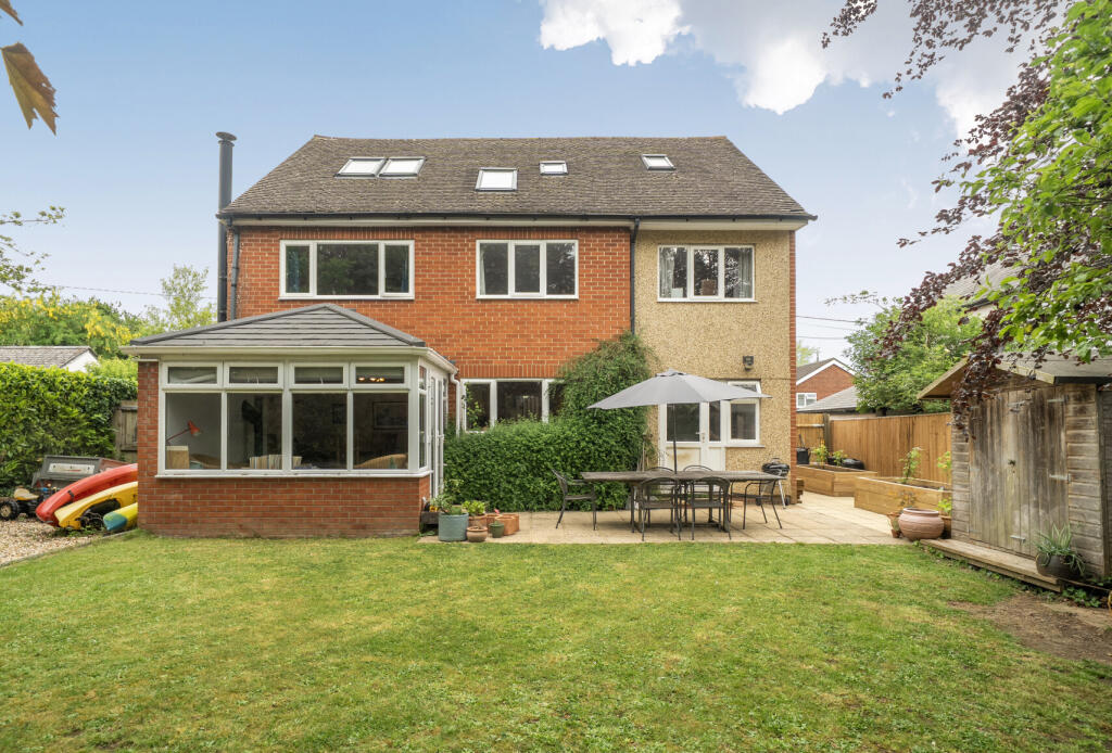 Main image of property: Poplar Road, Oxford, Oxfordshire, OX2