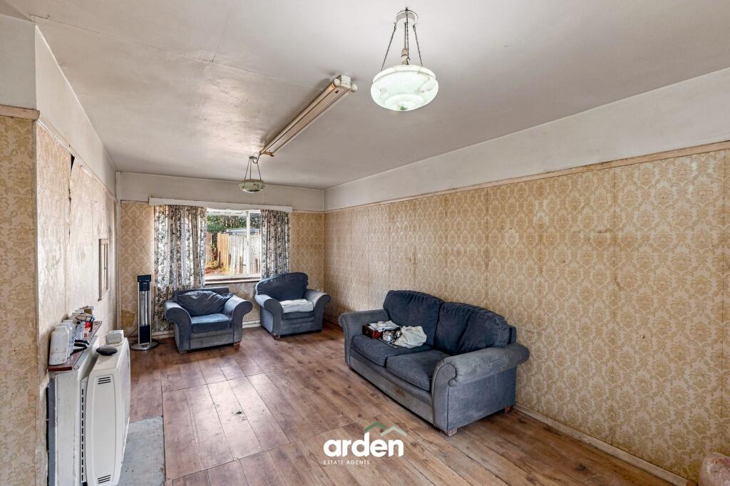 House in Worcester - View 4