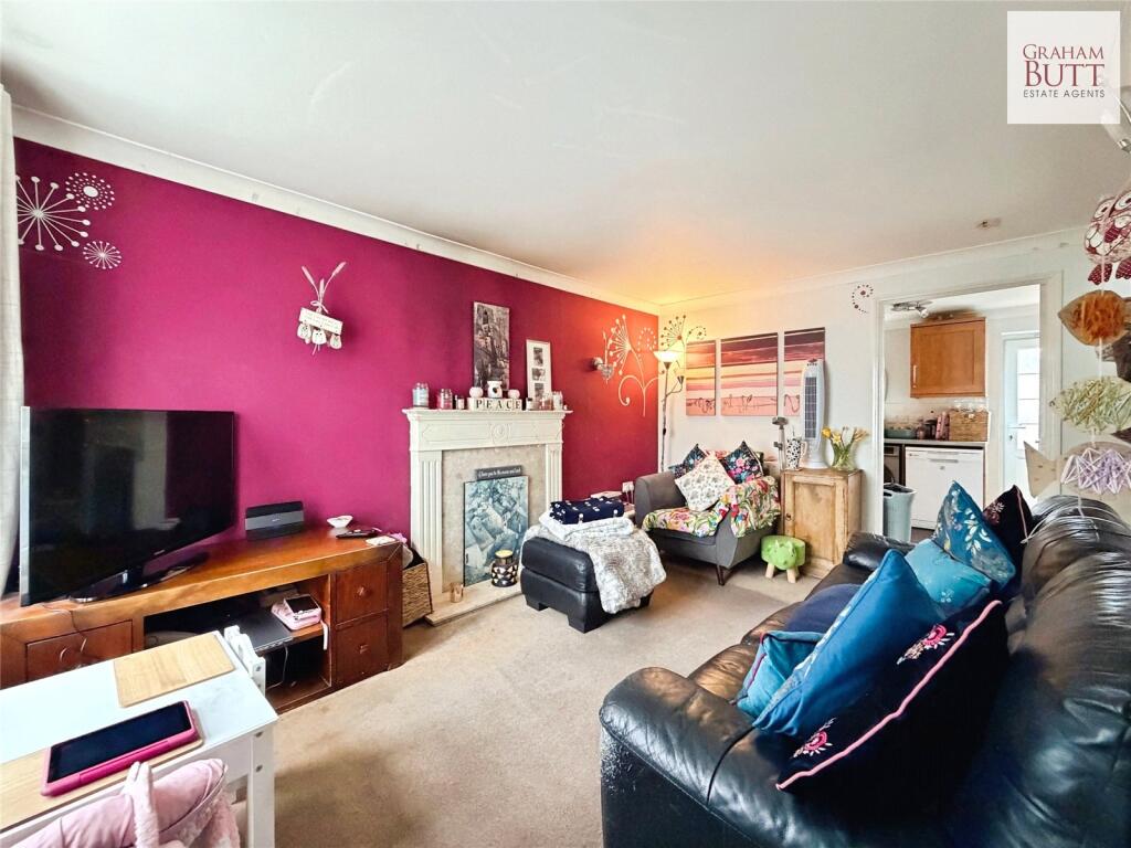 Lucksfield Way, Angmering, West Sussex photo 3