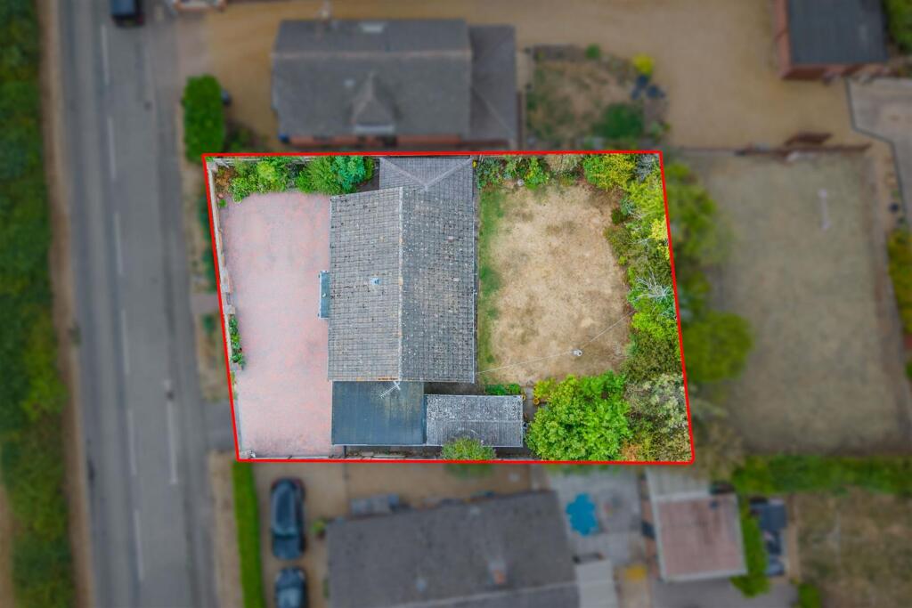 House in Northampton, Walgrave - View 3