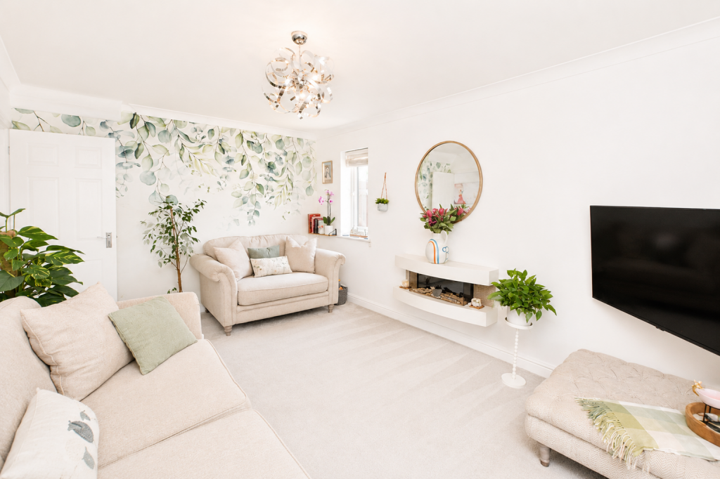 Parkdale, Astley M29 7DR photo 4