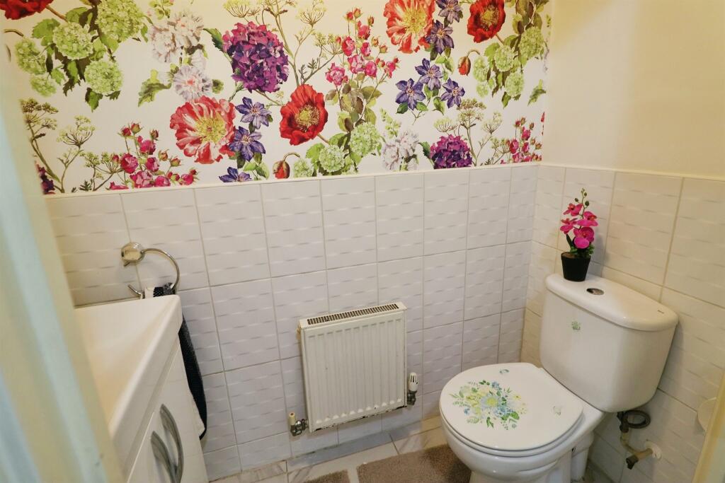 House in Cardiff, St Mellons, Trowbridge - View 4